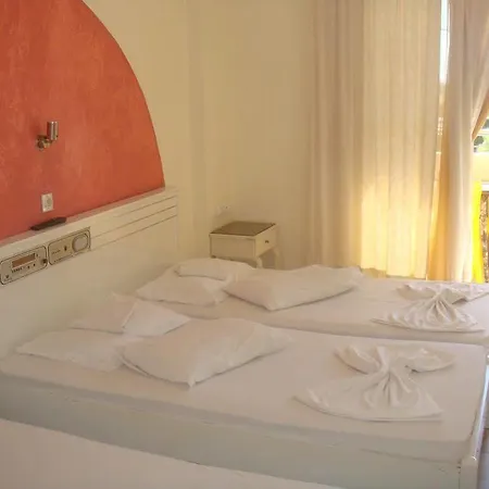 Hotel de apartamente Billy's 3*